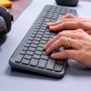 Teclado Inalámbrico Logitech Signature Slim K950 Blanco en Español