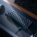 Razer Huntsman Mini 60% Switch Óptico Lineal