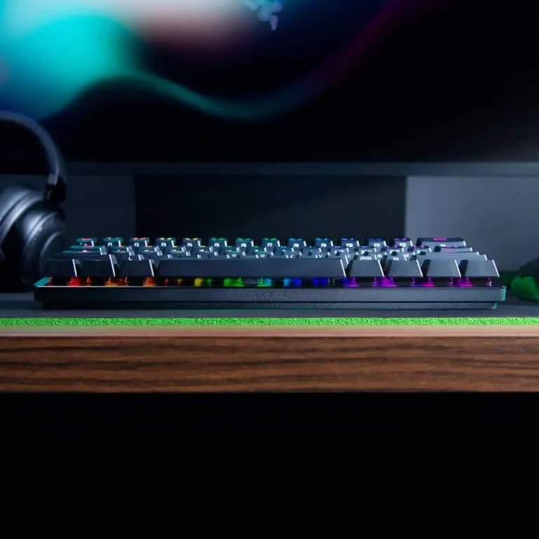 Teclado Mecánico Razer Huntsman Mini 60% Switch Óptico Lineal