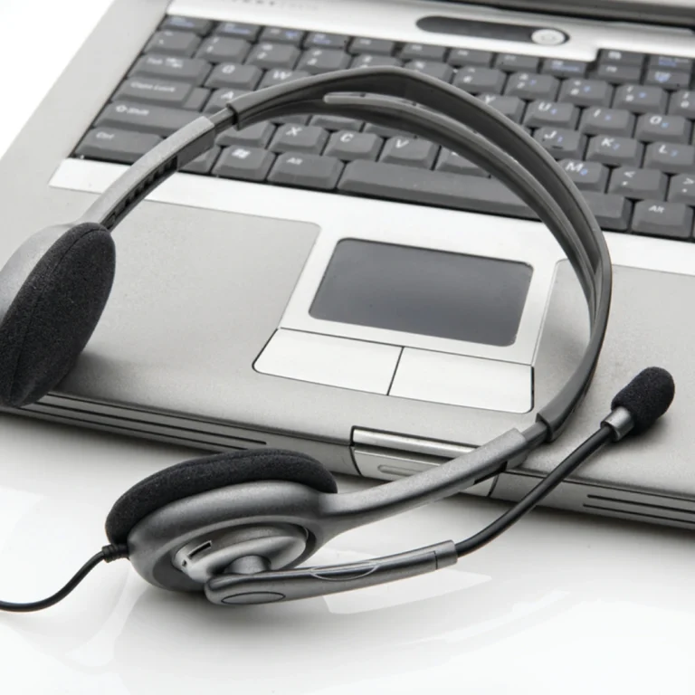 Headset Logitech H111 con Micrófono (4)